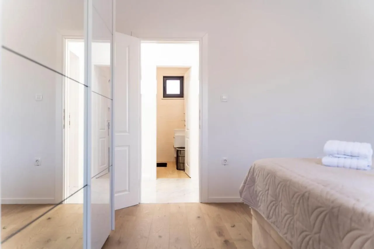 Apartmani Carmen Bibinje 0*,